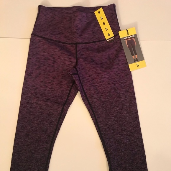 NEW Kirkland Womens Active Crop tight size: Small - Picture 1 of 3